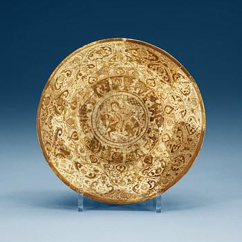 1137. SKÅL, lergods. Lysterdekor. Diameter 22 cm. Persien tidigt 1200-tal, sannolikt Keshan.