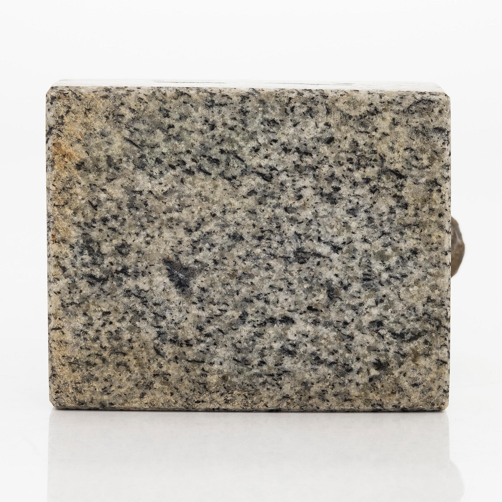 Erkki Mykrä, Bust of a Woman.