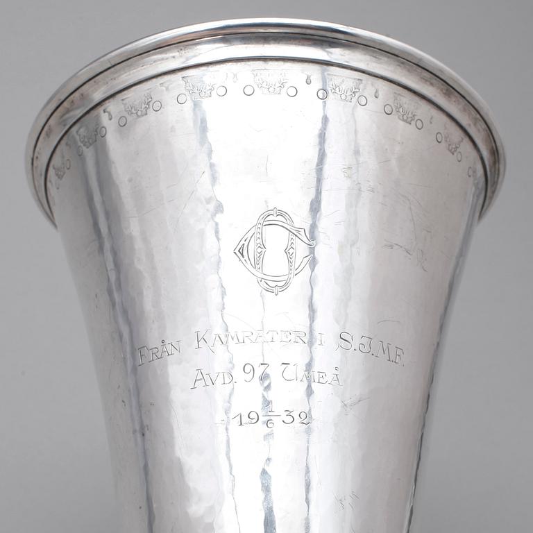 POKAL, silver, K Markström AB AB, Uppsala, 1926. Vikt 460 g.