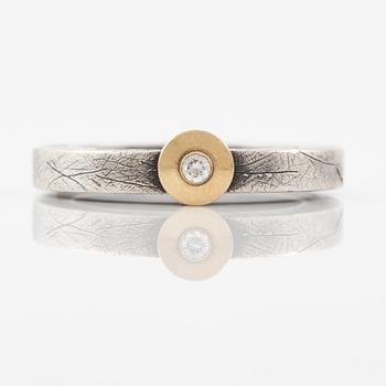 Bracelet, necklace, a pair of earrings, and a ring, Pia Rauff, silver with small diamonds.