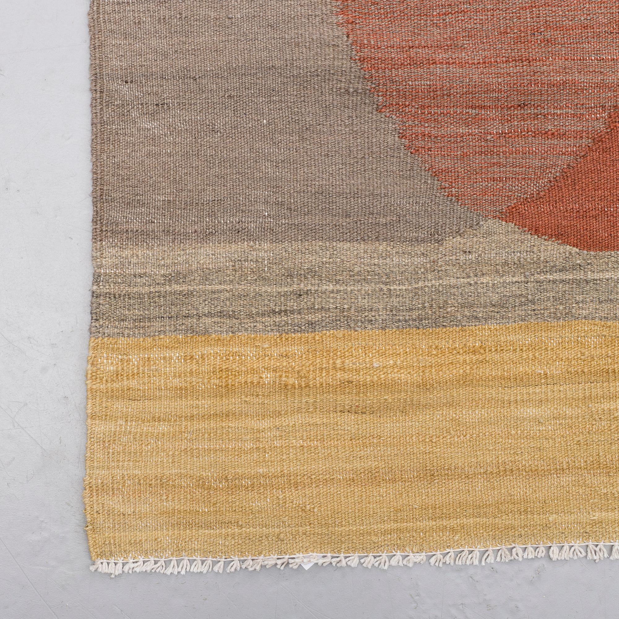 MATTA, Kelim orientalisk, ca 373 x 278 cm.