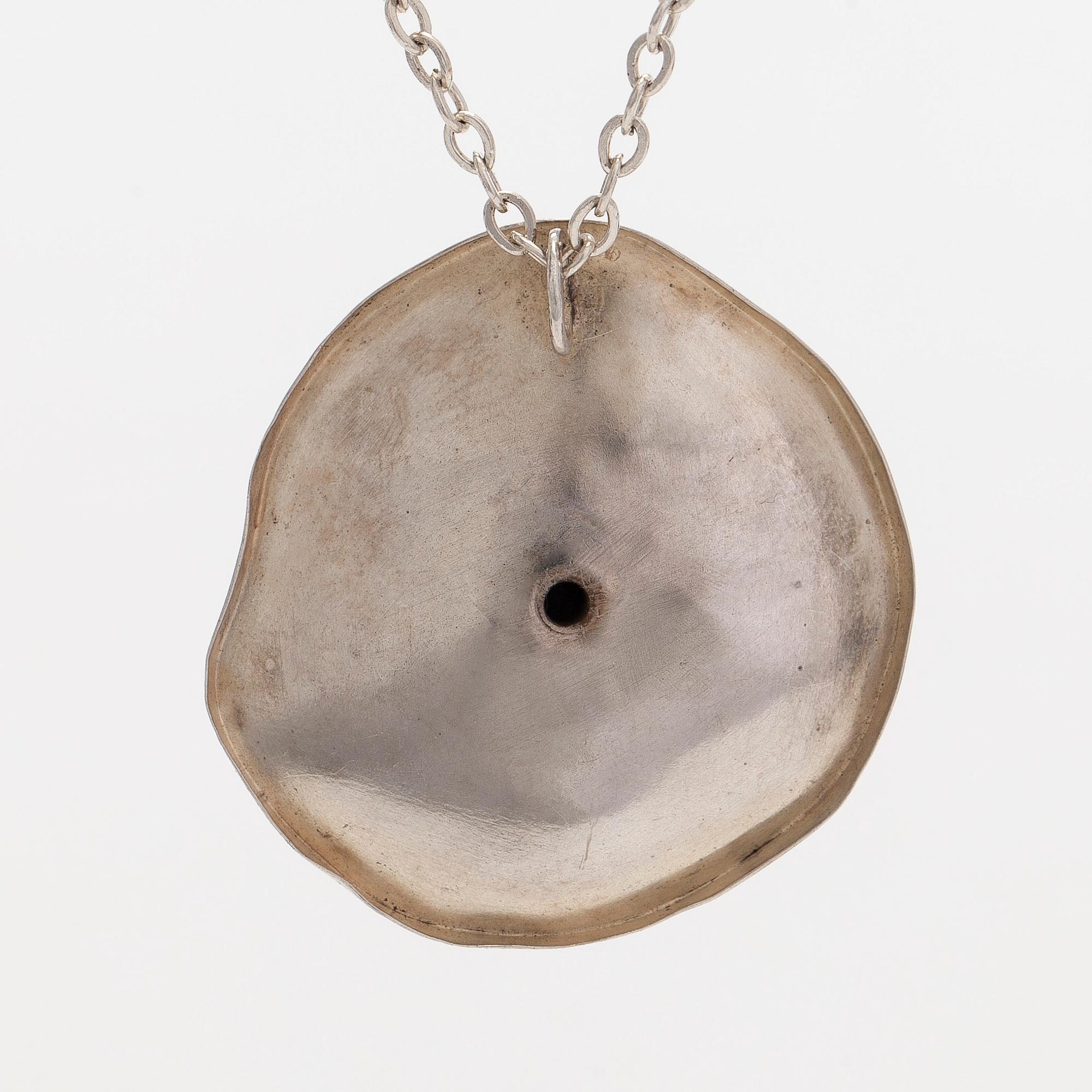 Liisa Vitali, pendant, "Gardenia", silver, Kultakeskus.