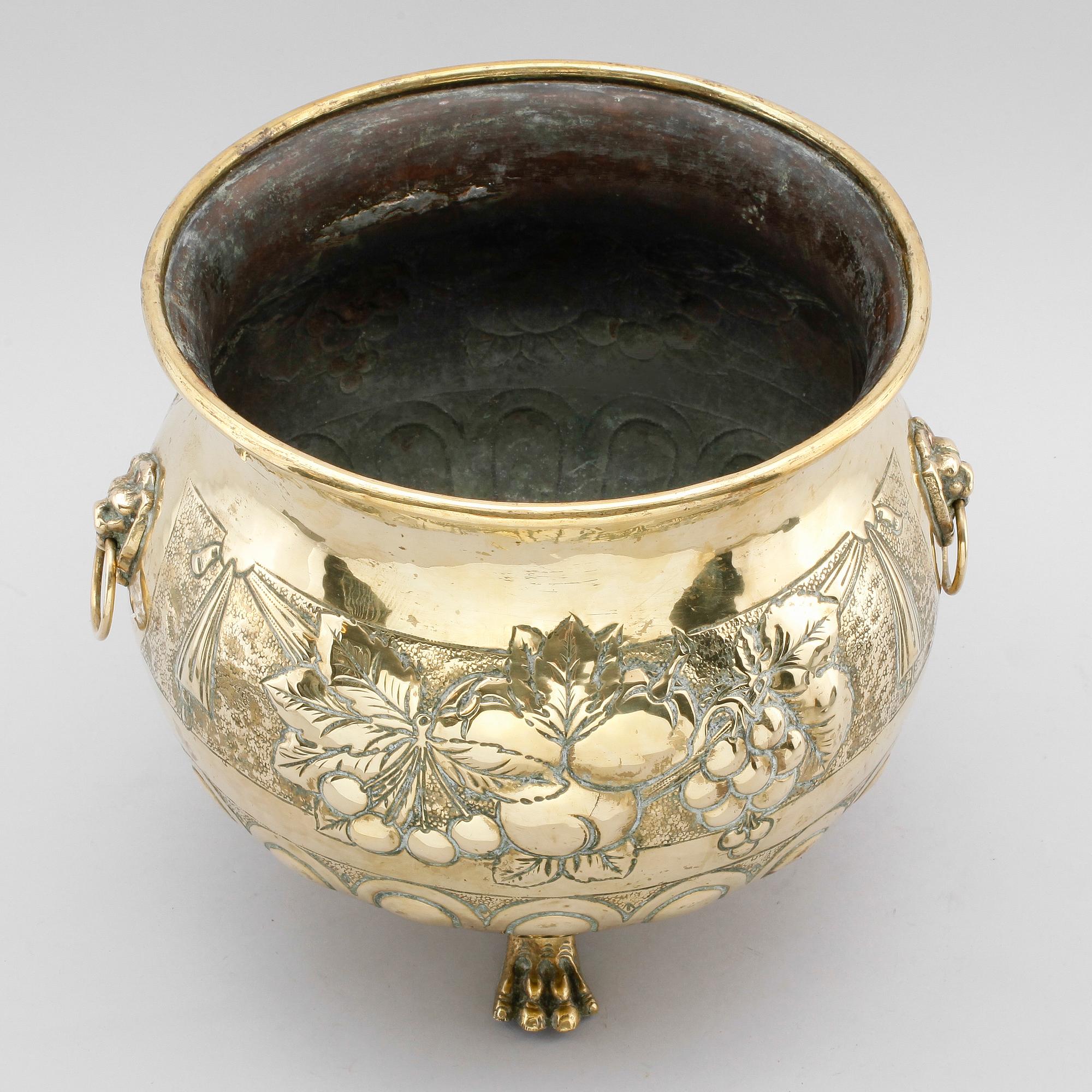 KRUKA, mässing, 1800-tal.