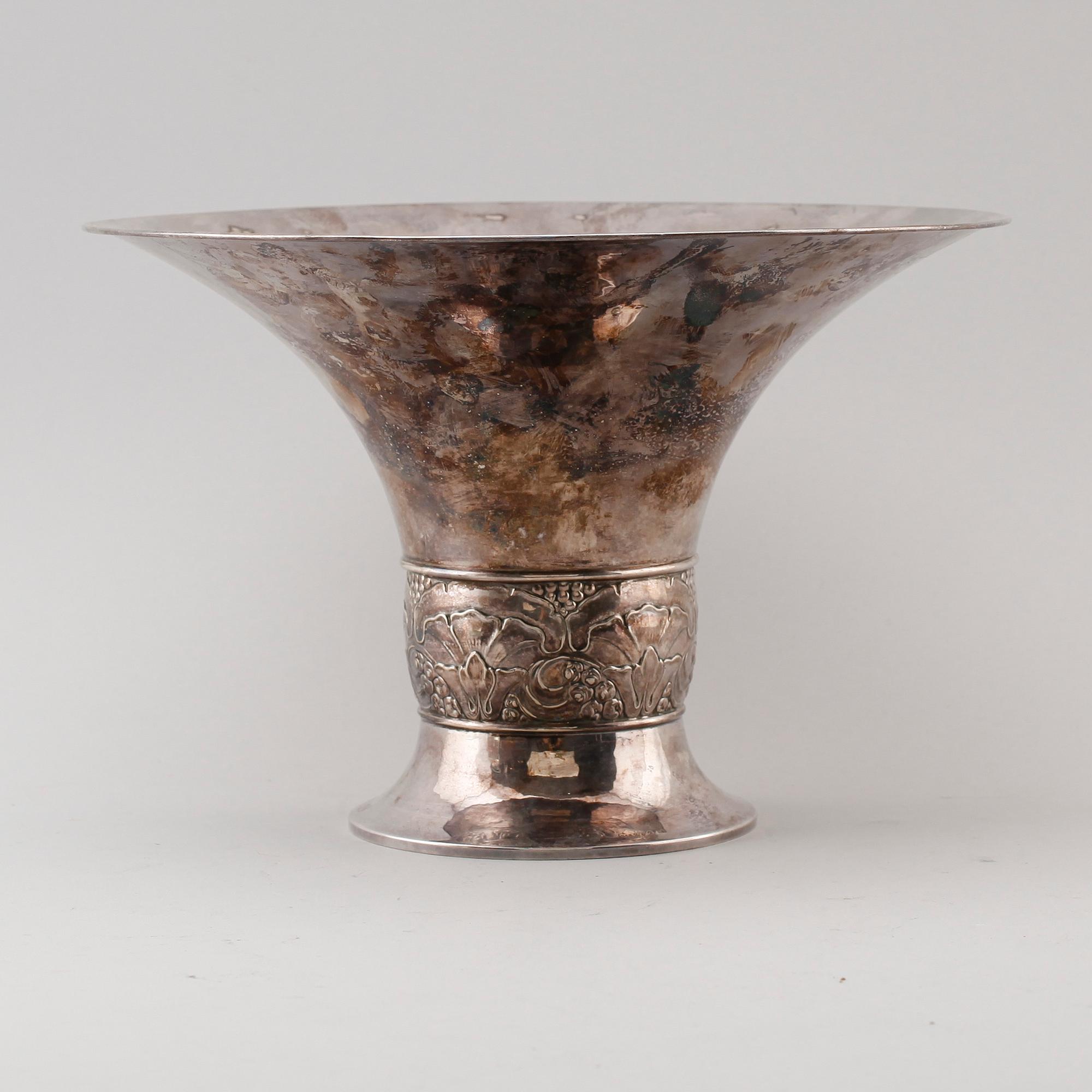 SKÅL, silver, GAB , 1928. Total vikt ca 550 g.