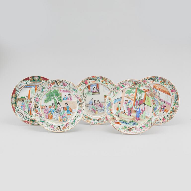 A set of ten different Chinese Kanton porcelain plates, 19th century.