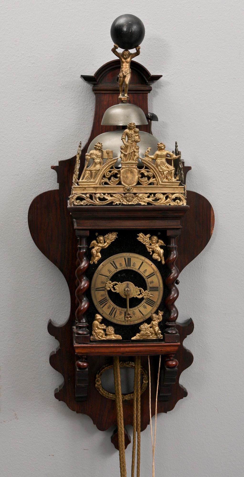 VÄGGUR, troligen Holland, barockstil, 1800-talets slut.