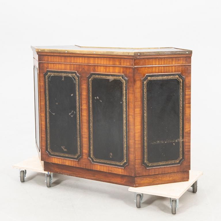 Bardisk sent 1900-tal troligen England.