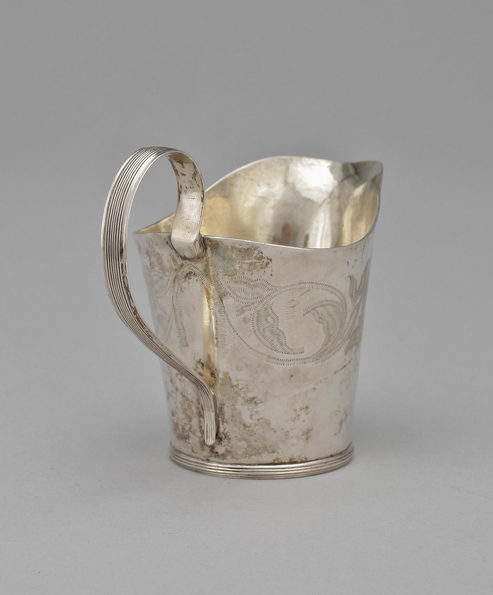 GRÄDDKANNA, silver, otydliga mästarstämplar, 1811. Vikt 93 g.