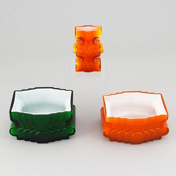 PO Ström, three glass vases, Alsterfors Glasbruk, ca 1970.