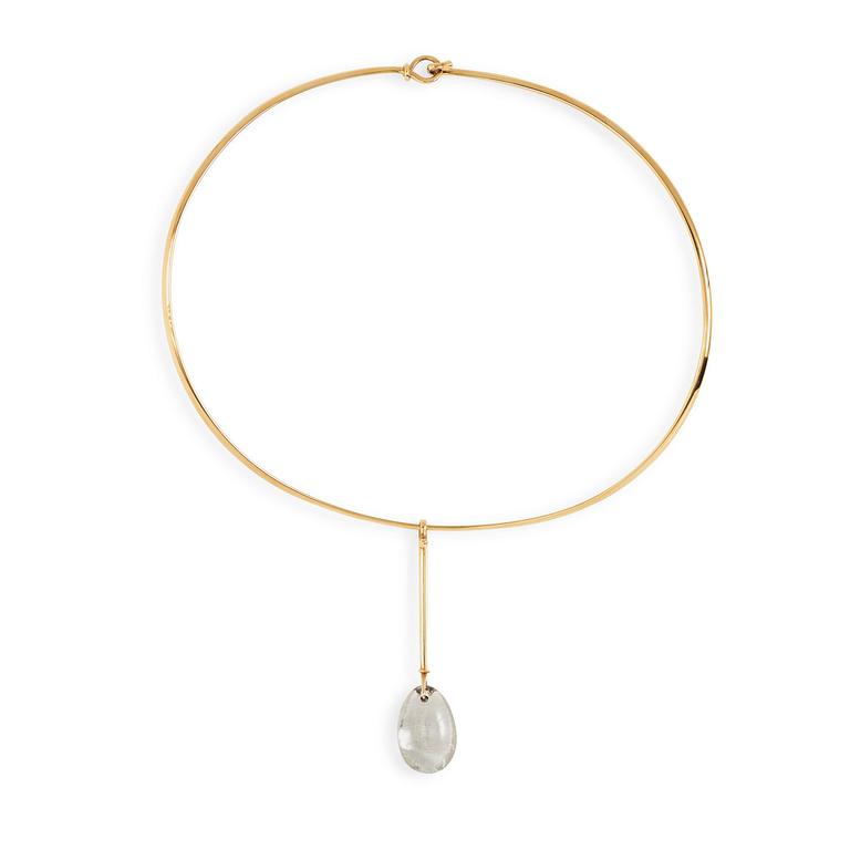 Vivianna Torun Bülow-Hübe, halsring med hänge, Firma Georg Jensen, Köpenhamn, 18k.