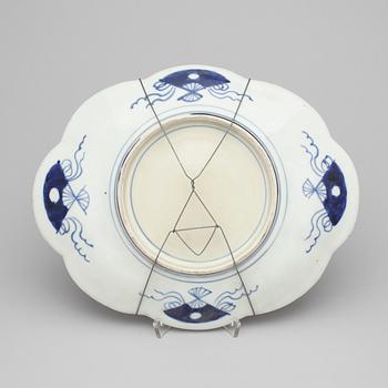 FAT, 3 st, porslin, Imari, Japan, 1800-tal.