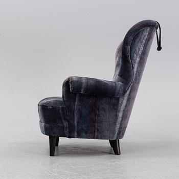 Carl Malmsten, an easy chair, model 'Rundrygg', AB O.H Sjögren, 2016.