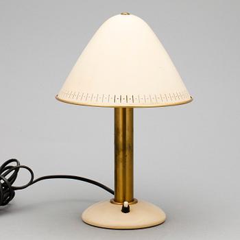 BORDSLAMPA, 1900-talets första hälft.