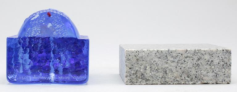 BERTIL VALLIEN, skulptur, glas, Kosta Boda, signerad.