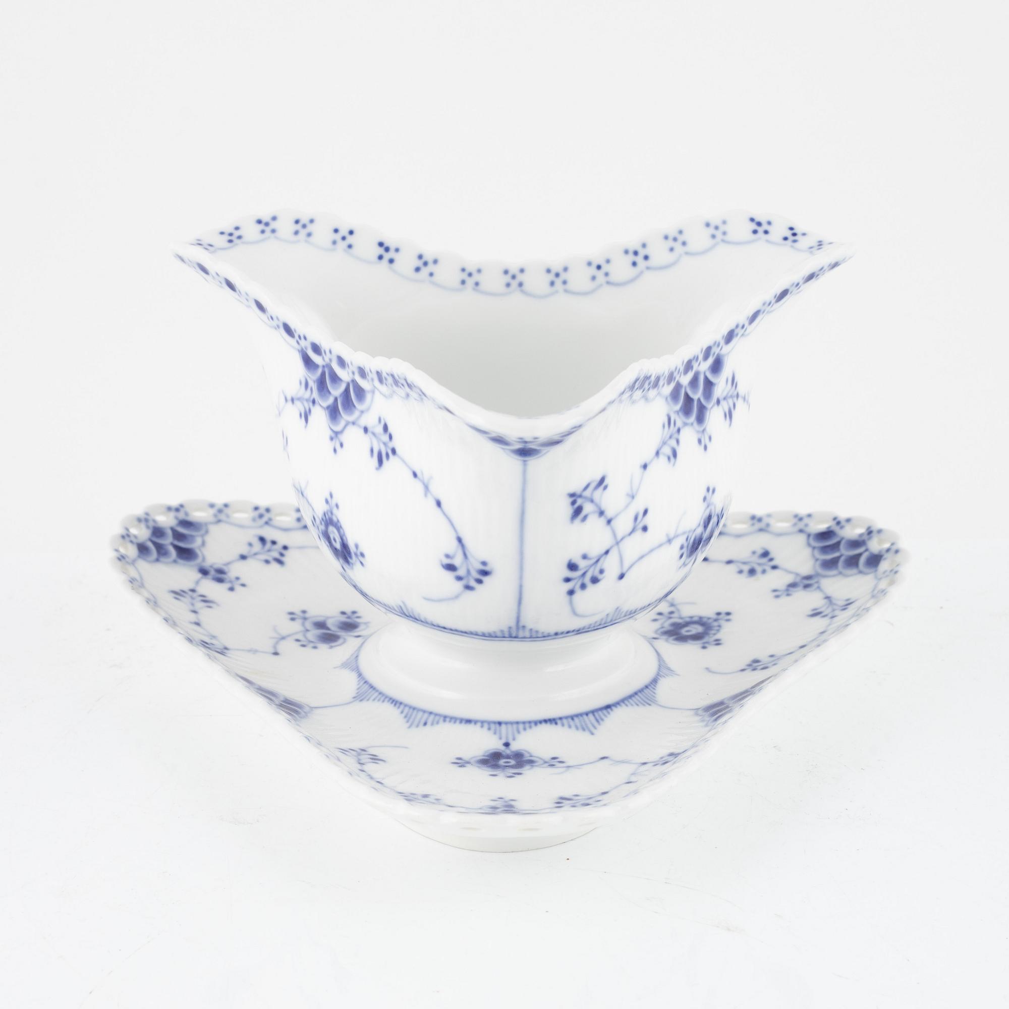 39 porcelain pieces of a 'Musselmalet' service, Royal Copenhagen, Denmark.