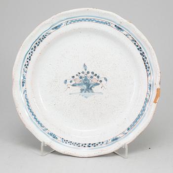 Three faiance dishes, 19th century.