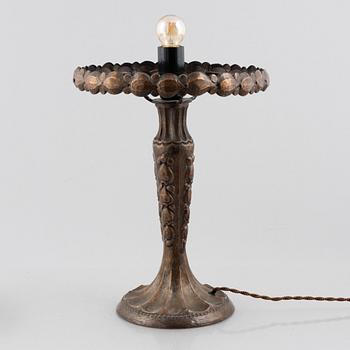 Harald Notini, attributed to. A table lamp, model number 6735, Arvid Böhlmarks Lampfabrik, Stockholm 1919-1928.