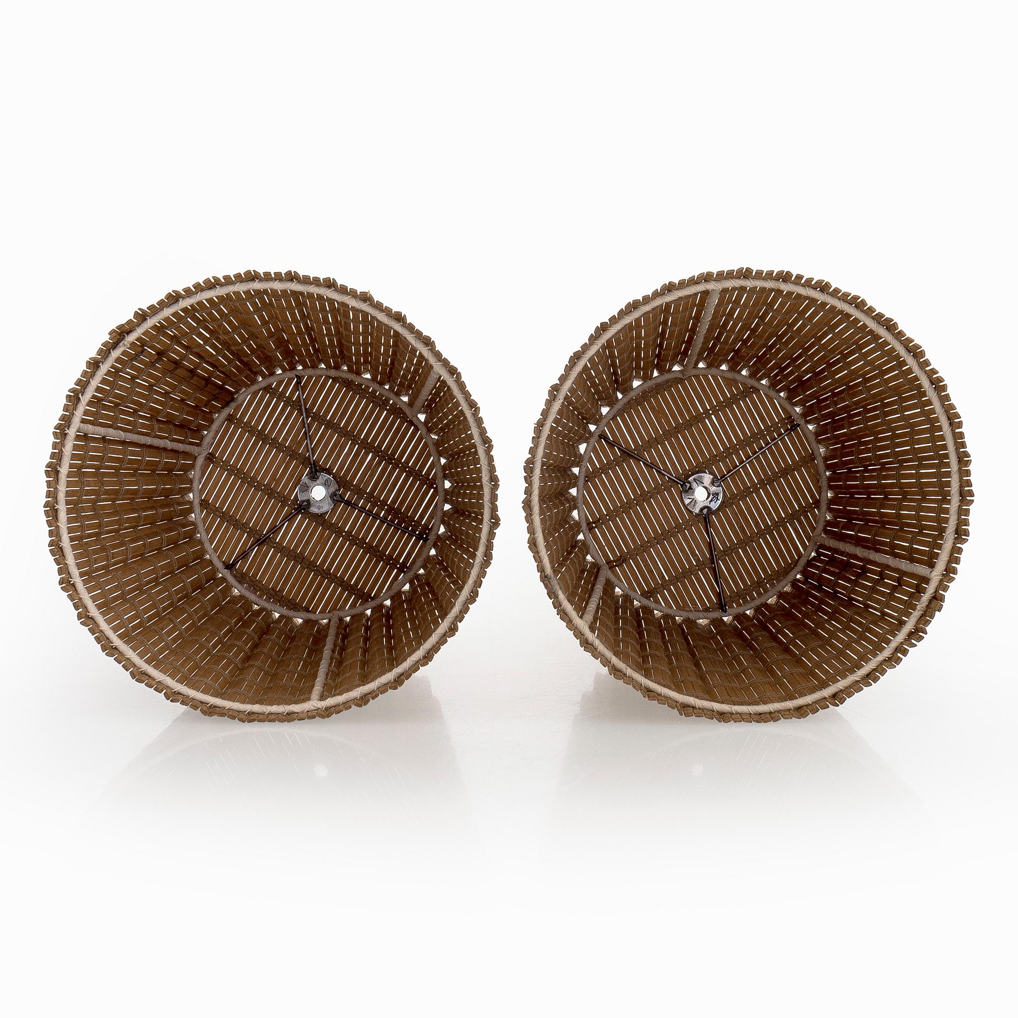 Paavo Tynell, Two 1940s table lamps for Taito and Kauklahden Lasitehdas.