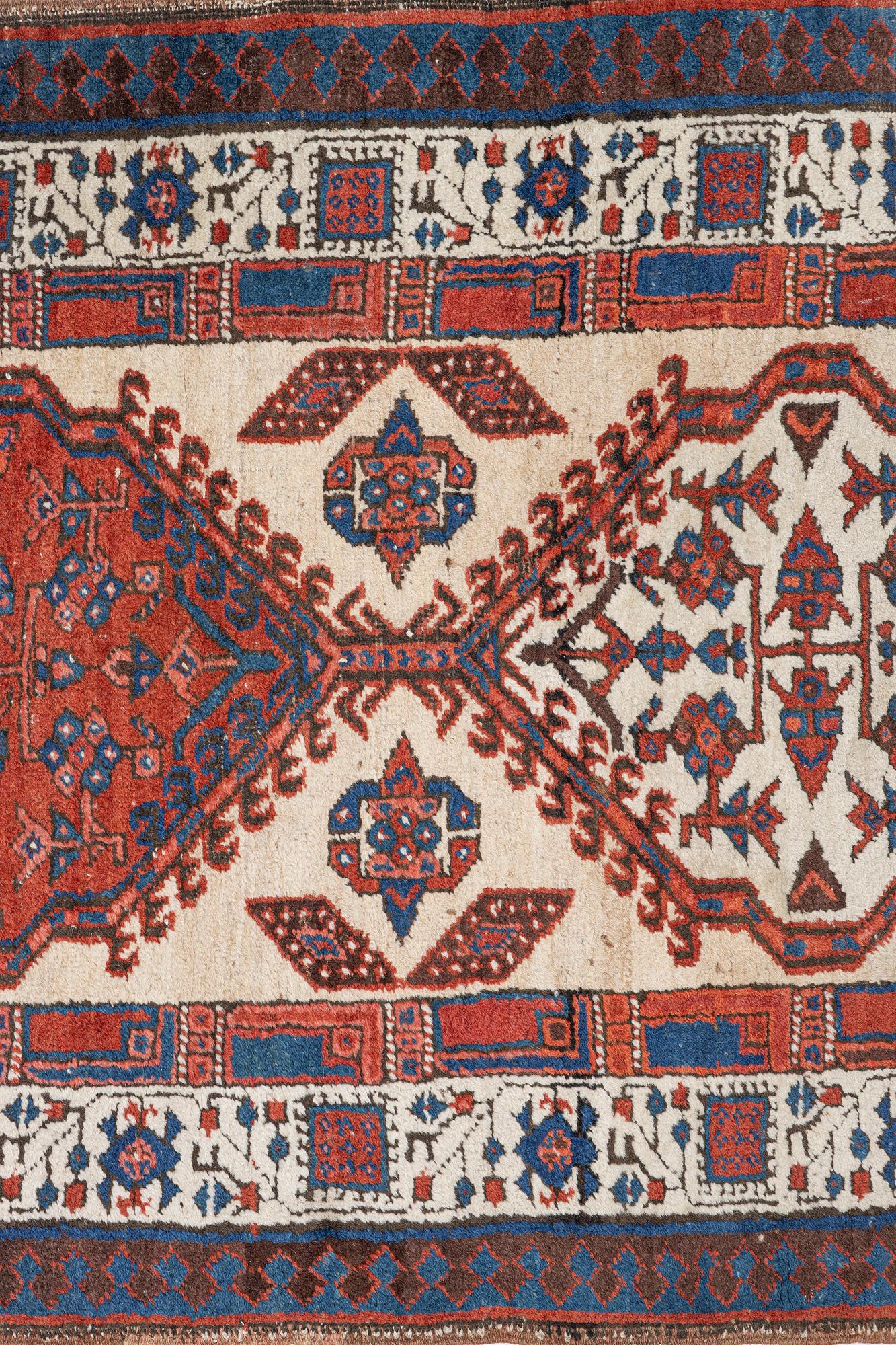 Gallerimatta, Sarab, ca 315 x 90 slitage.