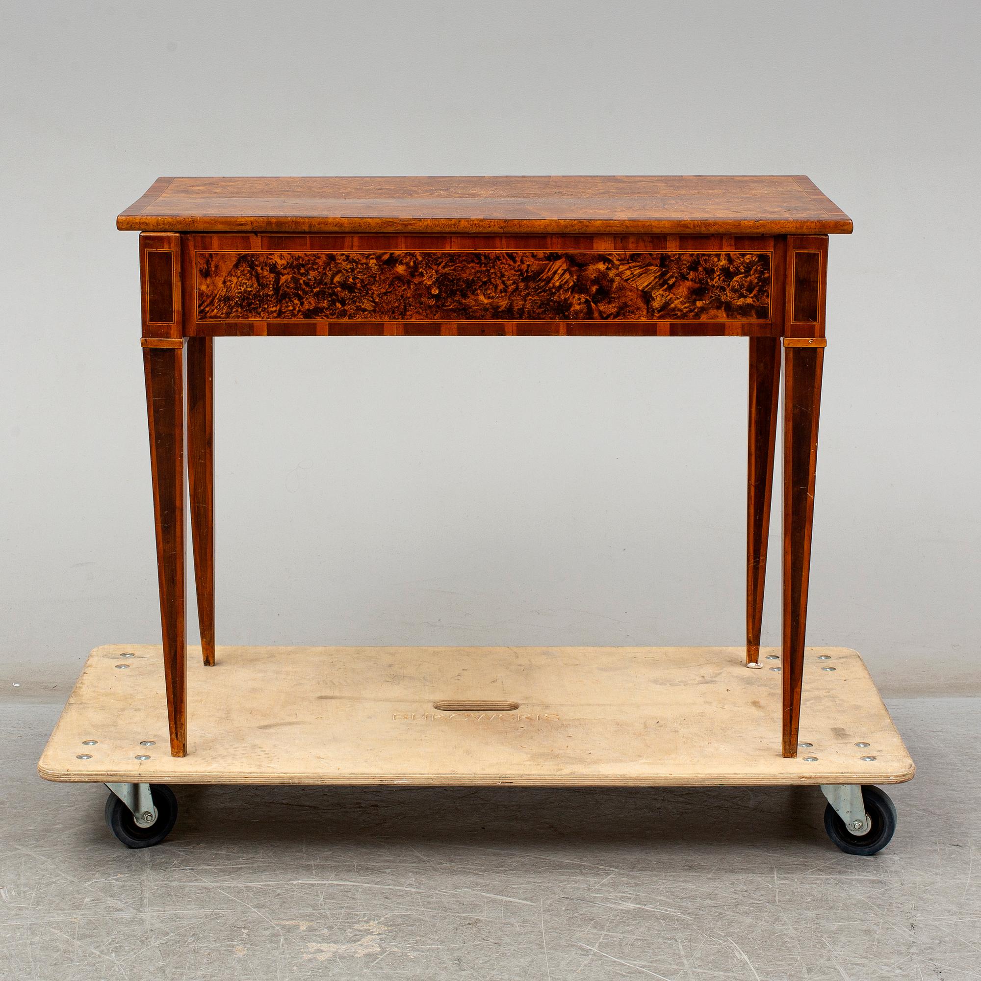 SPELBORD, gustavianskt, sent 1700-tal.