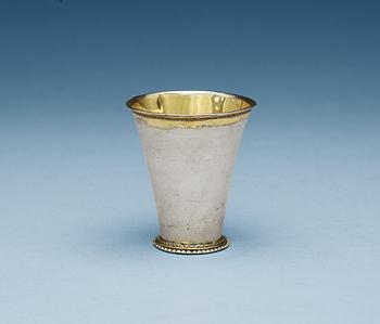 918. A Swedish 18th century parcel-gilt beaker, makers mark of Niclas Warneck, Karlstad 1742.