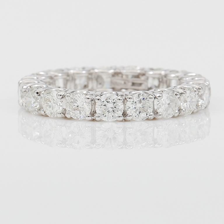 RING, briljantslipade diamanter totalt ca 2,50 ct.