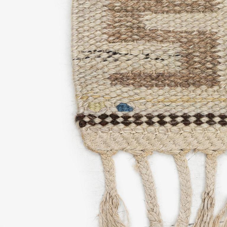 Märta Måås-Fjetterström, matta, "Kryptans matta" ("Sipporna"), rölakan, ca 194 x 129 cm, signerad AB MMF.