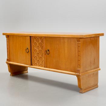 SIDEBOARD, 1900-talets första hälft.