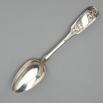 SKED, silver, niellodekor, Moskva 1872. Vikt 68 g.