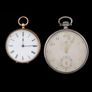 FICKUR samt FRACKKNAPPAR, guld 14k respektive 18K, knapparnas vikt 2,2 g.