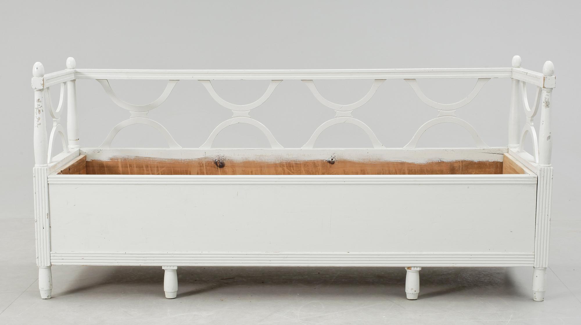 UTDRAGSSOFFA, 1800-tal.