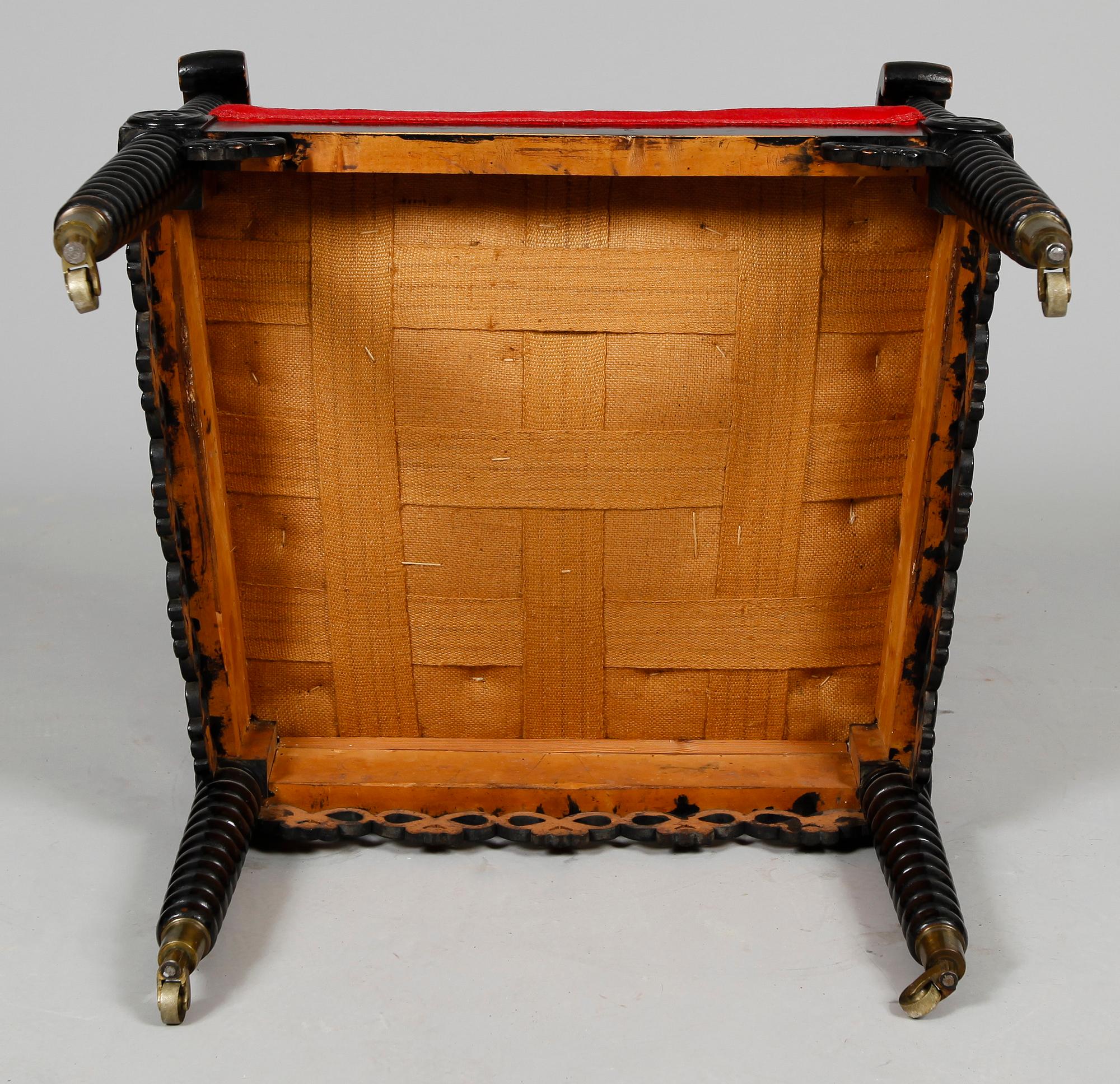 KARMSTOL, svärtat trä, sekelskiftet 1900.