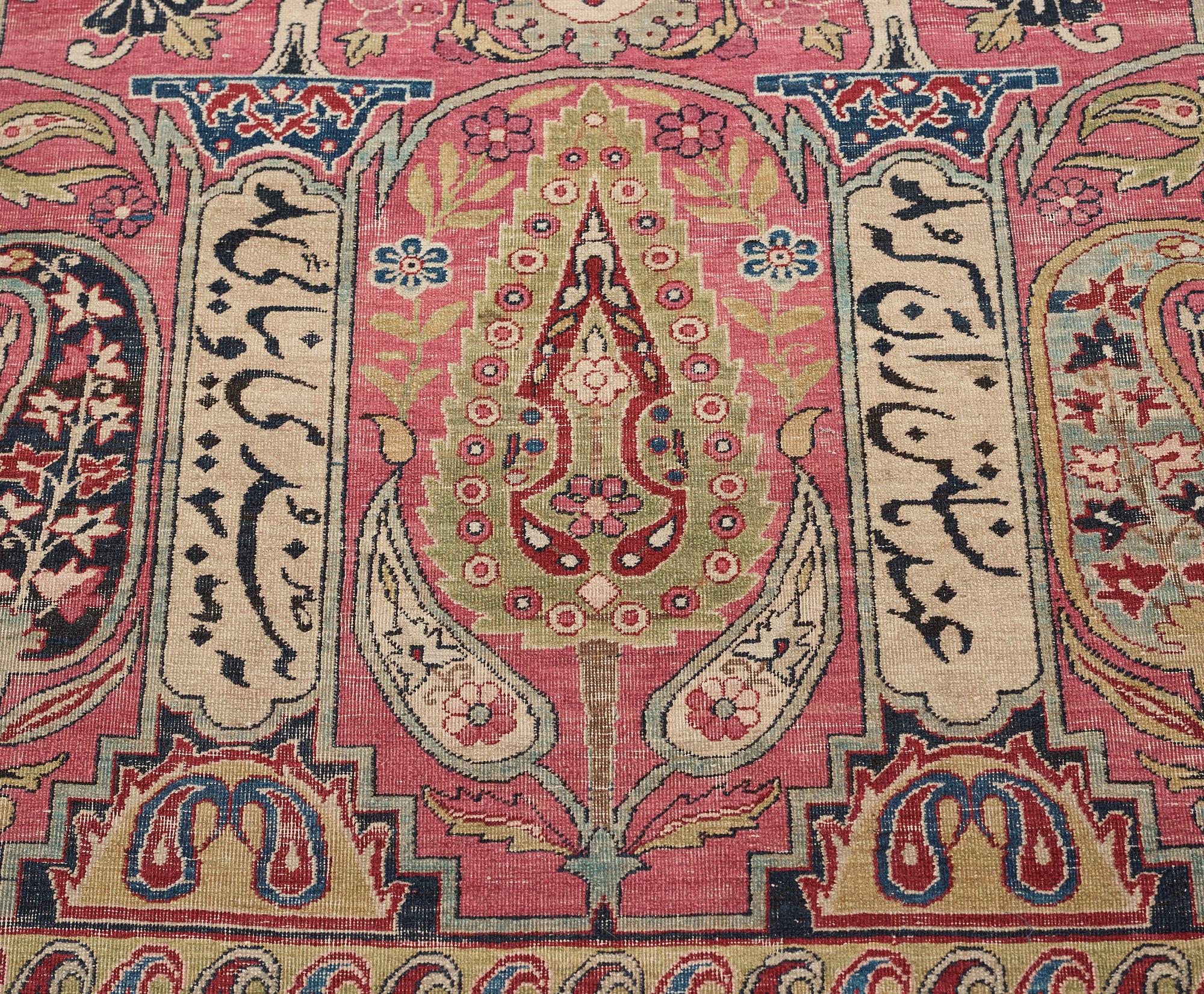 MATTA, antik Kirman Laver, ca 363 x 301 cm.