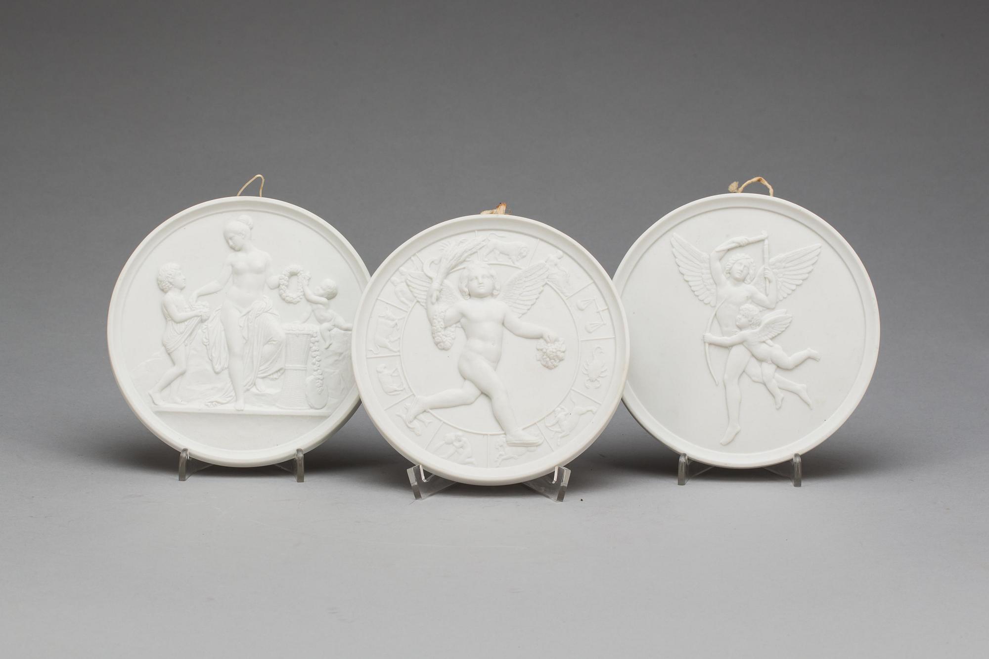 PLAKETTER, 3 st, parian, Bing & Gröndahl.