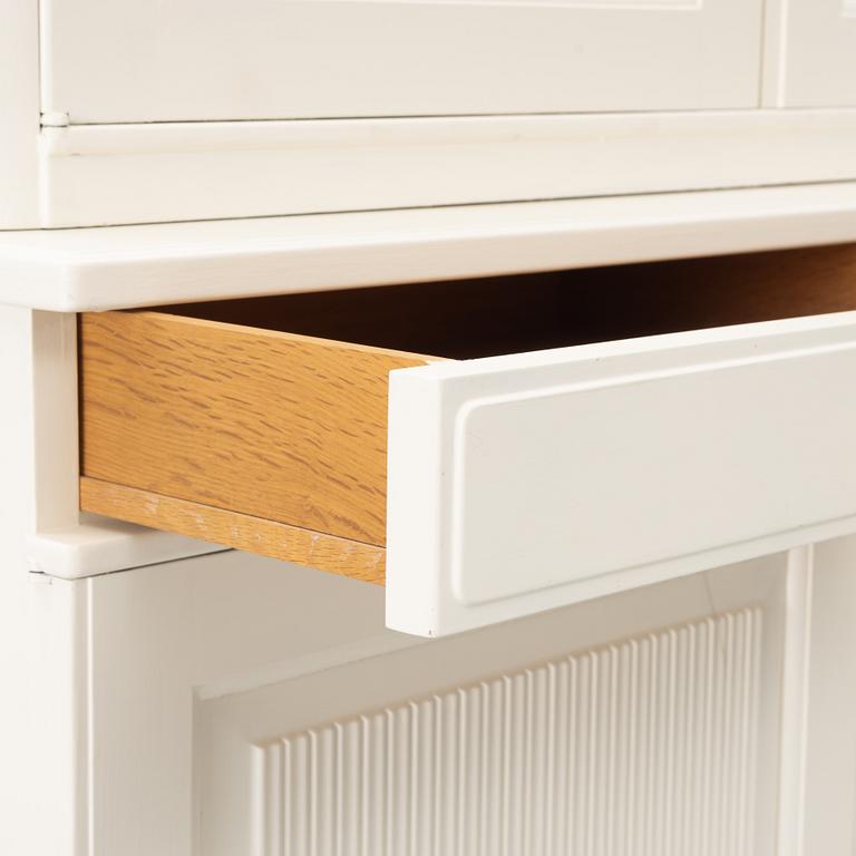 Carl Malmsten, a 'Herrgården'  cabinet, Bodafors, Seden, 1962.