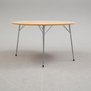 ARNE JACOBSEN, bord, "3600", Fritz Hansen, Danmark 1960-/70-tal.