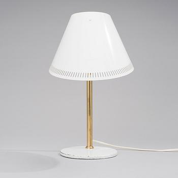 PAAVO TYNELL, PÖYTÄVALAISIN, 9227. Valmistanut Idman. 1950-luku.
