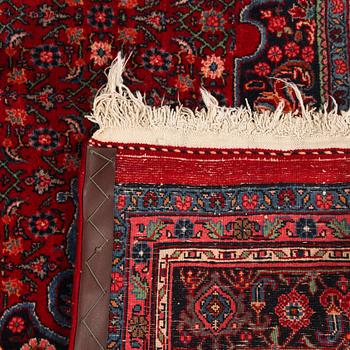 MATTA, orientalisk, 370x260 cm. 1900-talets andra hälft.