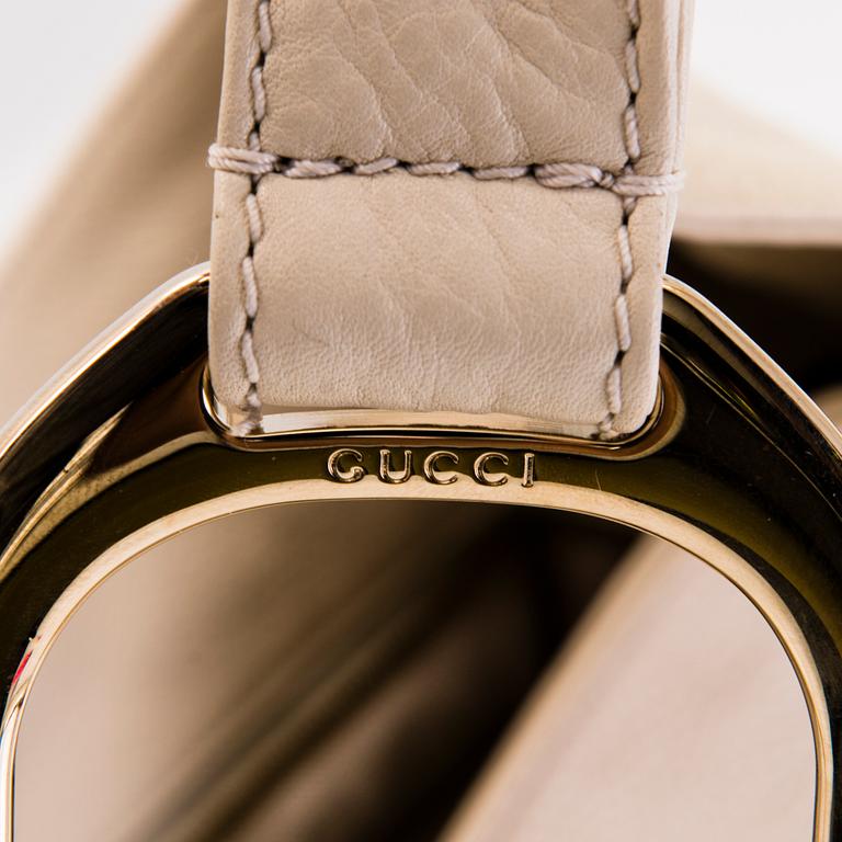 GUCCI, AXELVÄSKA.