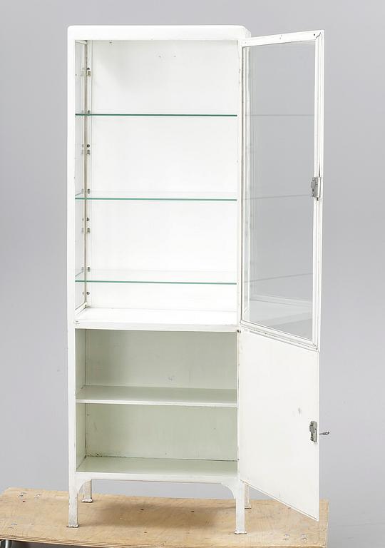 TANDLÄKARSKÅP, 1900-tal.