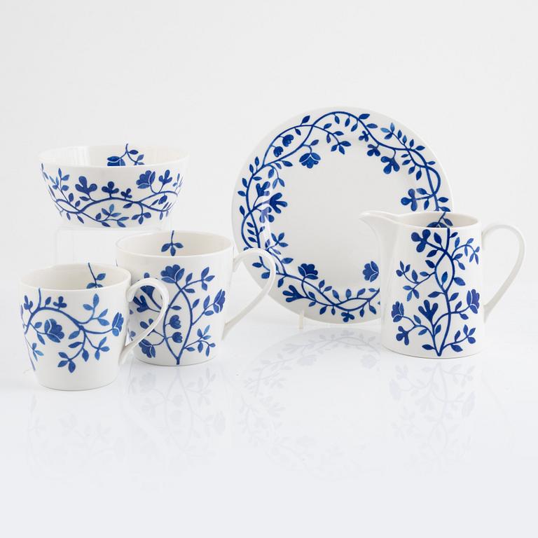Katarina Briedits, 29 service pieces, porcelain, "Pergola", Rörstrand.
