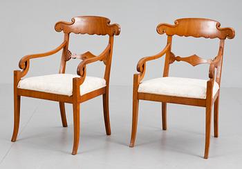 KARMSTOLAR, ett par. Karl Kohan. 1800-tal.