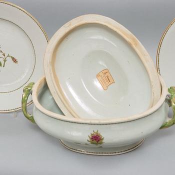 An export porcelain famille rose part dinner service, Qing dynasty, Jiaqing (1796-1820).