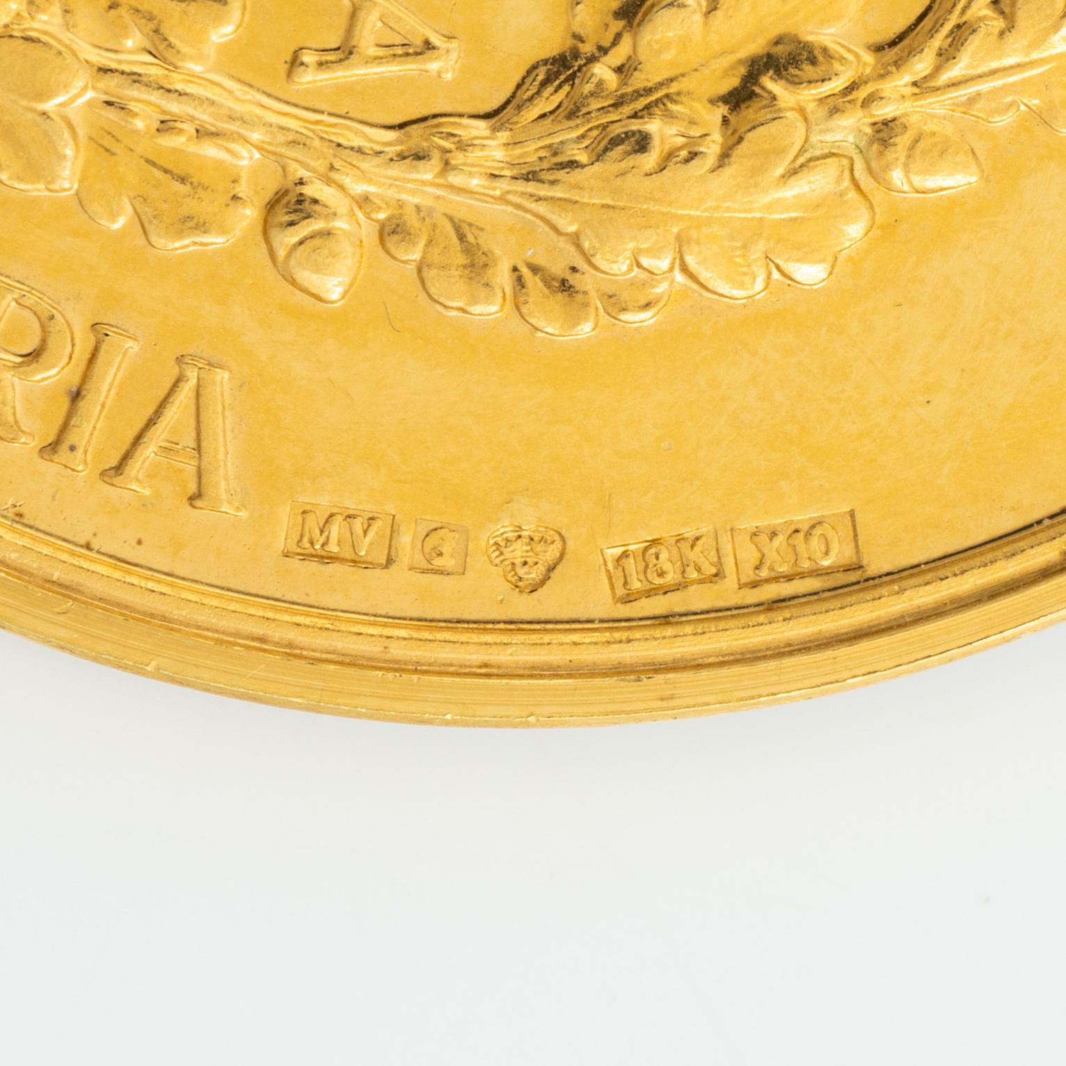 Carl XVI Gustaf, medalj i guld 18 k, 12.e storleken, Kungliga patriotiska sällskapet. 1996.