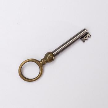 Display cabinet, Louis XV style, ca 1890-1910.