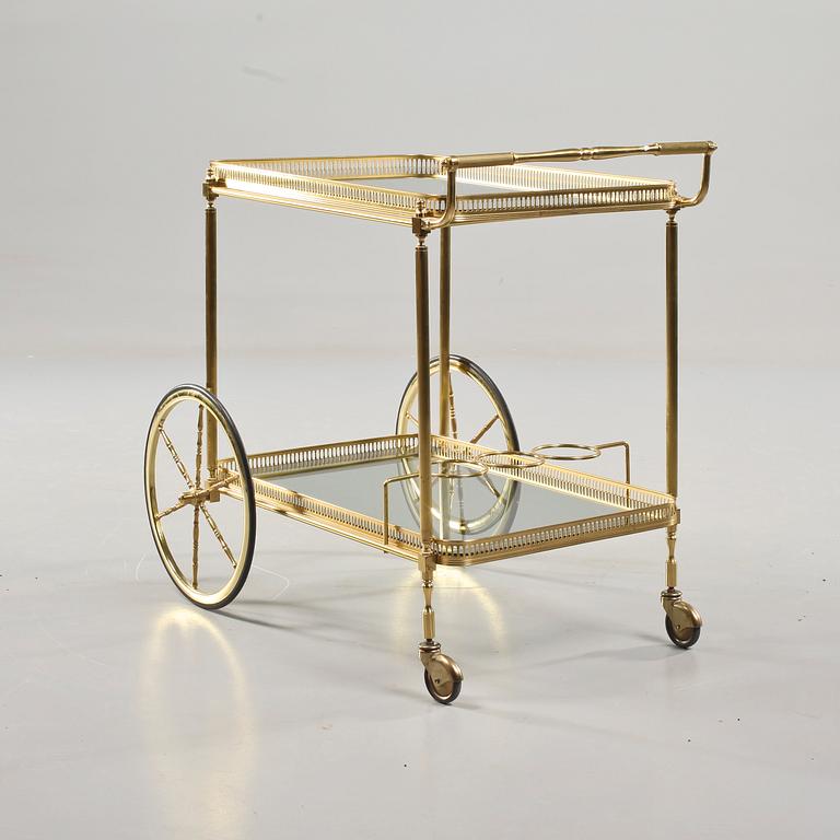 SERVERINGSVAGN, 1900-tal.