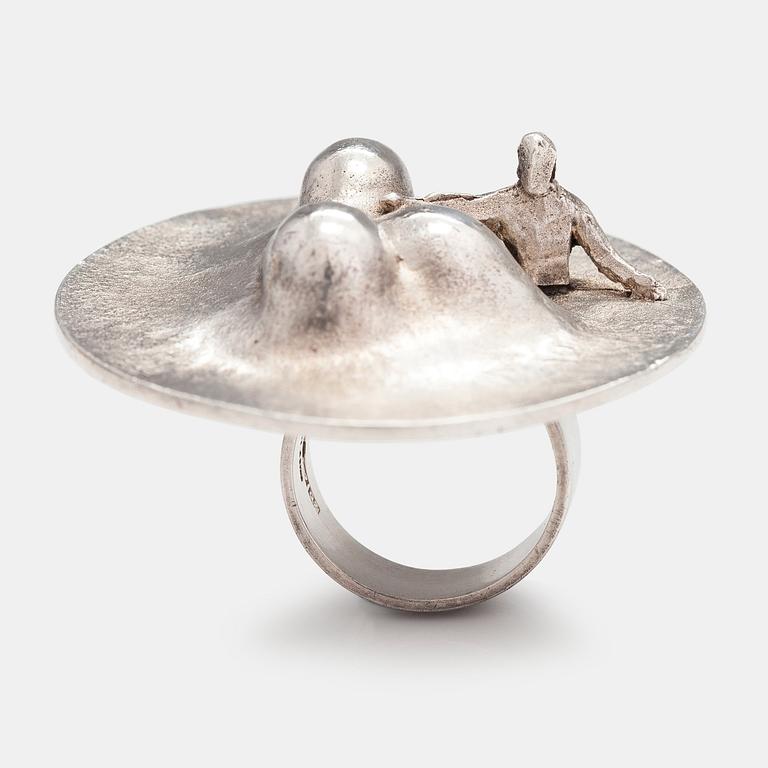 Björn Weckström, Ring "Nära utbrottet", sterlingsilver. Lapponia 1969.