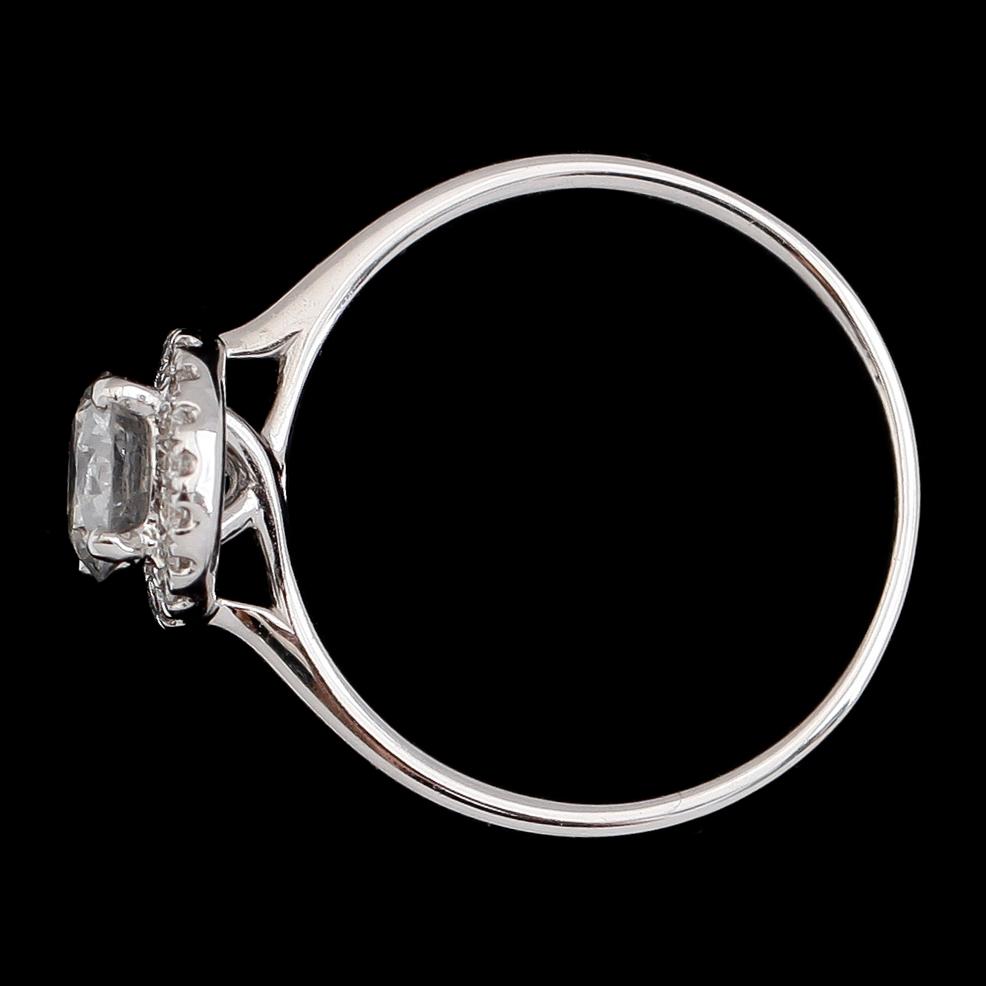 RING, 18 k vitguld, briljantslipade diamanter tot ca 0.86 ct.