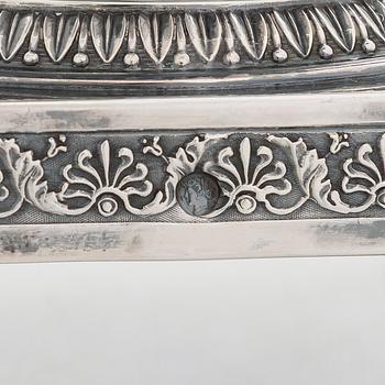 Louis Manant, genombruten skål, silver, Paris 1819-1838.