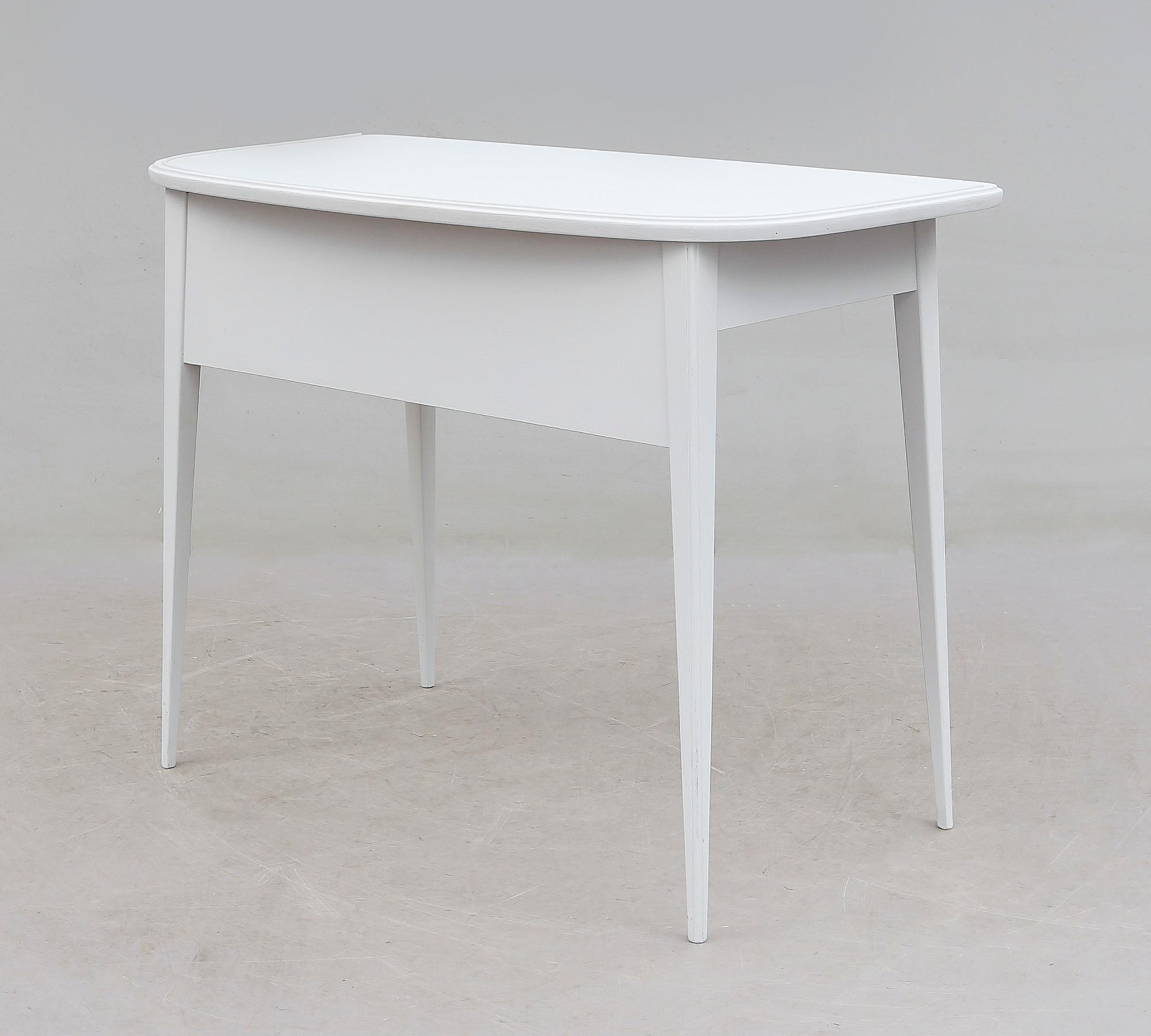 TOALETTBORD, 1900-talets mitt.